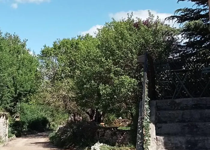 D'hote Mas De Bouzou