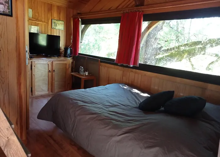 D'hote Mas De Bouzou 3*