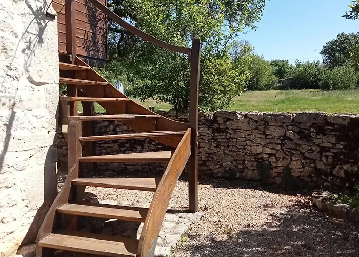 D'hote Mas De Bouzou Bed & Breakfast