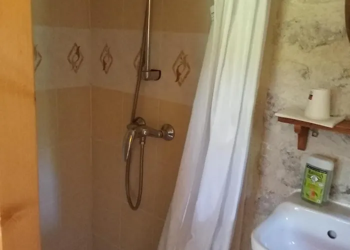 D'hote Mas De Bouzou Bed & Breakfast 3*